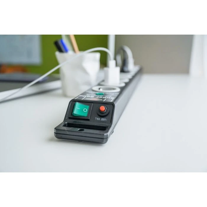 Brennenstuhl Super-Solid Overspanningsbeveiliging 13.500A 8-voudig Zwart 2,5m H05VV-F 3G1,5 10 Brennenstuhl Super-Solid Overspanningsbeveiliging 13.500A 8-voudig Zwart 2,5m H05VV-F 3G1,5 - Afbeelding 8