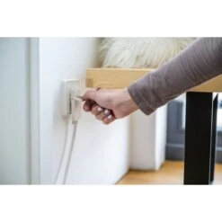 Brennenstuhl Kwaliteits Kunststof Verlengsnoer Met Platte Stekker 10m H05VV-F3G1,5 Wit -Miakita Winkel 4007123644643 1168980210 a006 others