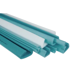 Easydek Frame Cover ECO U-profiel 45mm -Miakita Winkel cropped framecover family edit comp 2 1